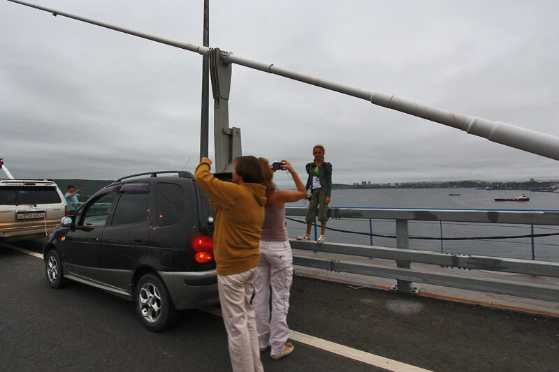 Разрешена ли стоянка на мосту: ПДД РФ, 12. Остановка и стоянка ...